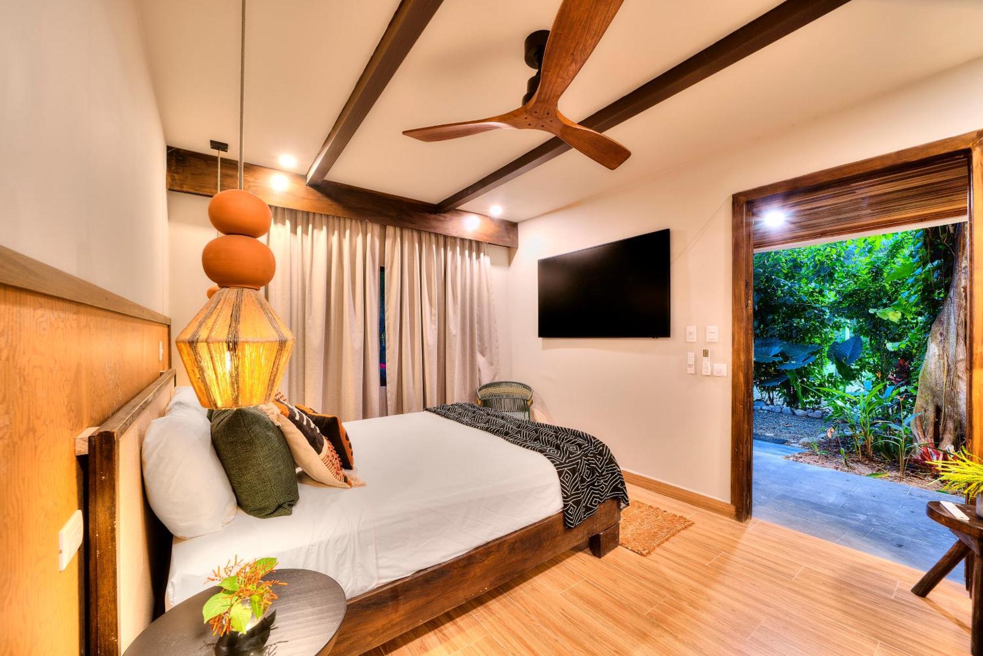Conga Boutique Hotel Puerto Viejo de Talamanca 외부 사진